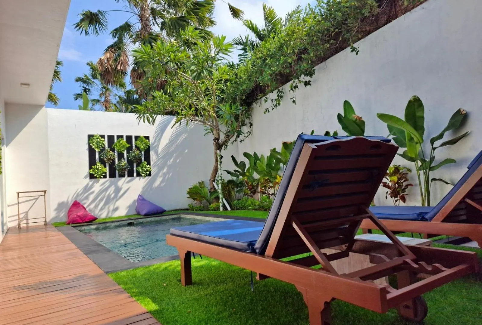 Villa A La Cool Seminyak Indonesia