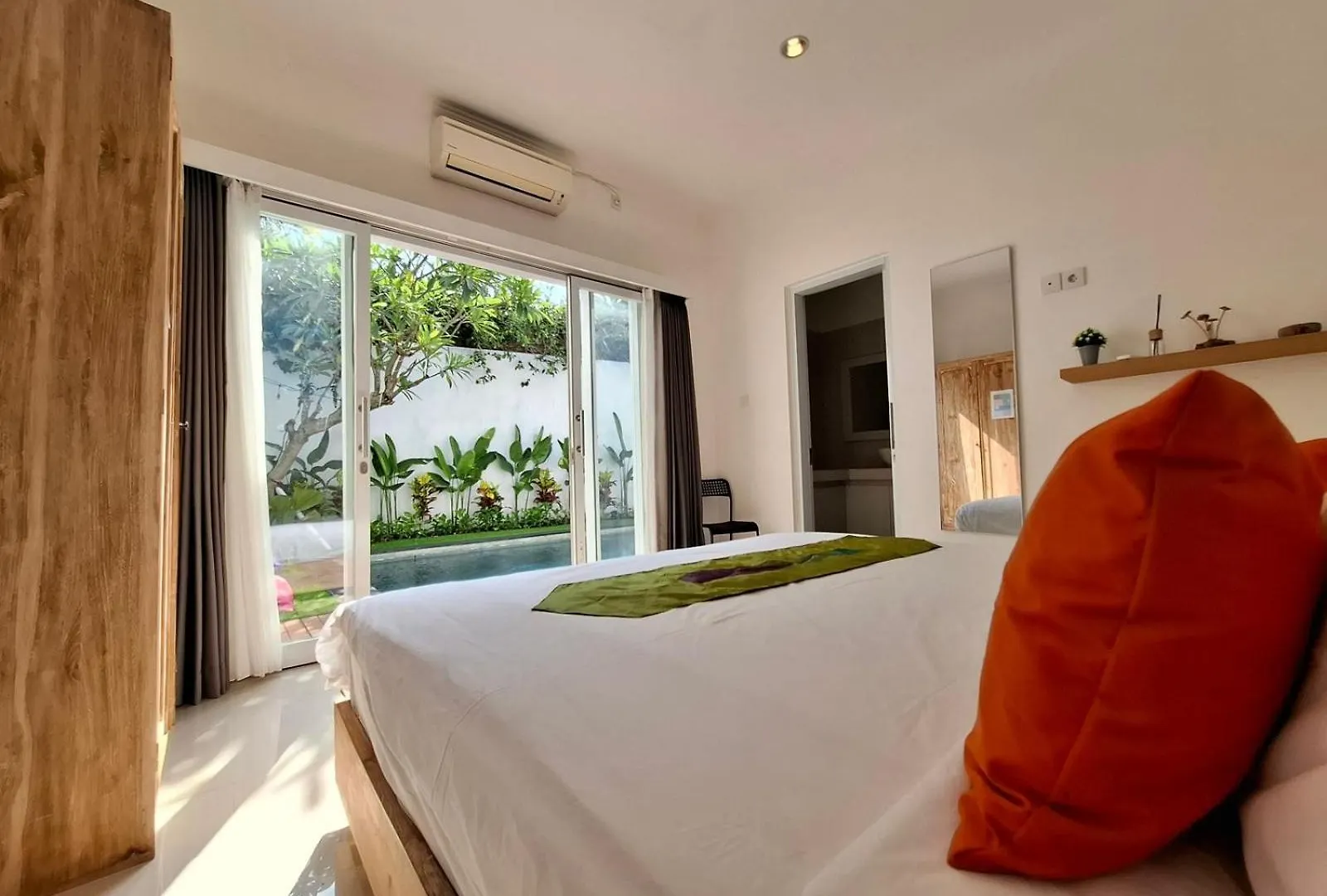 Villa A La Cool Seminyak