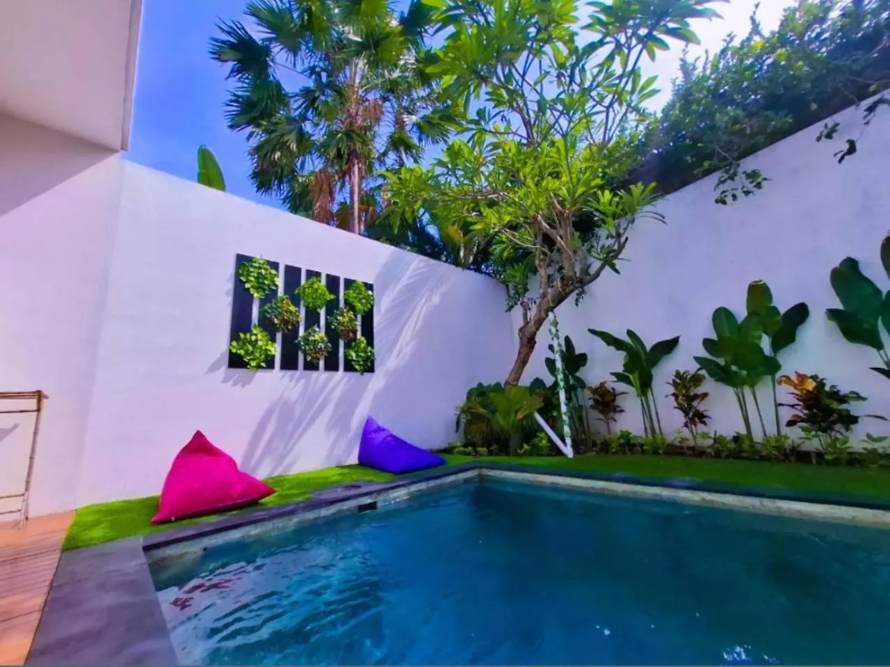 Villa A La Cool Seminyak Indonesia