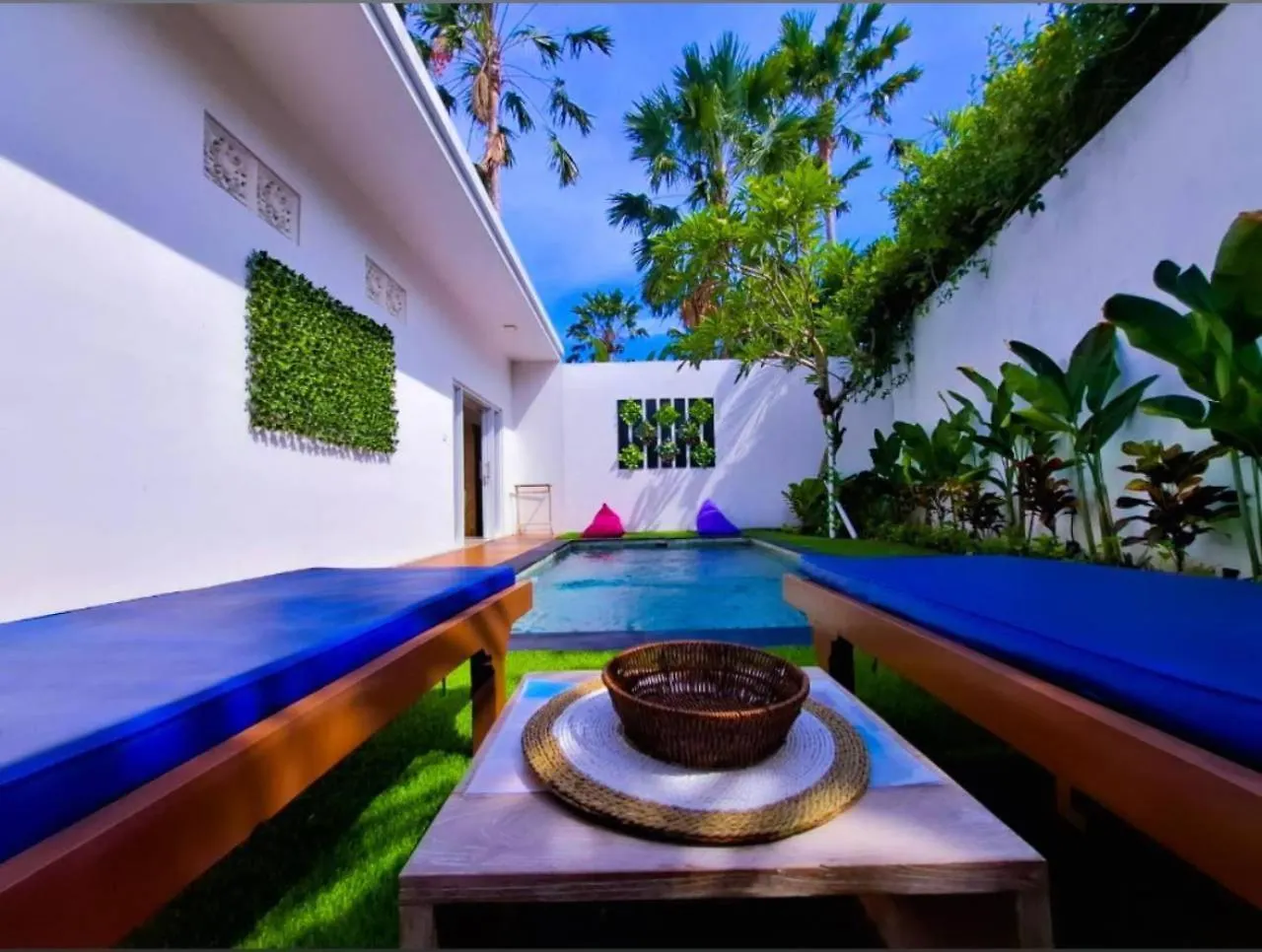 Villa A La Cool Seminyak