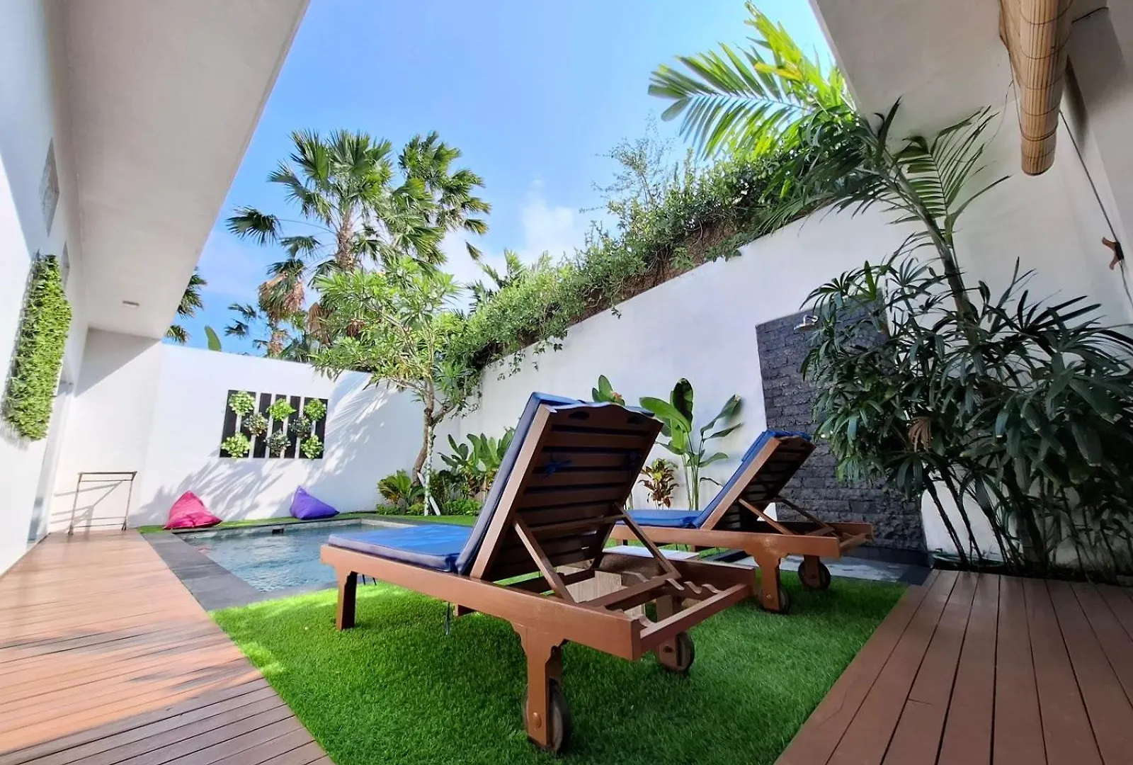 Villa A La Cool Seminyak Indonesia